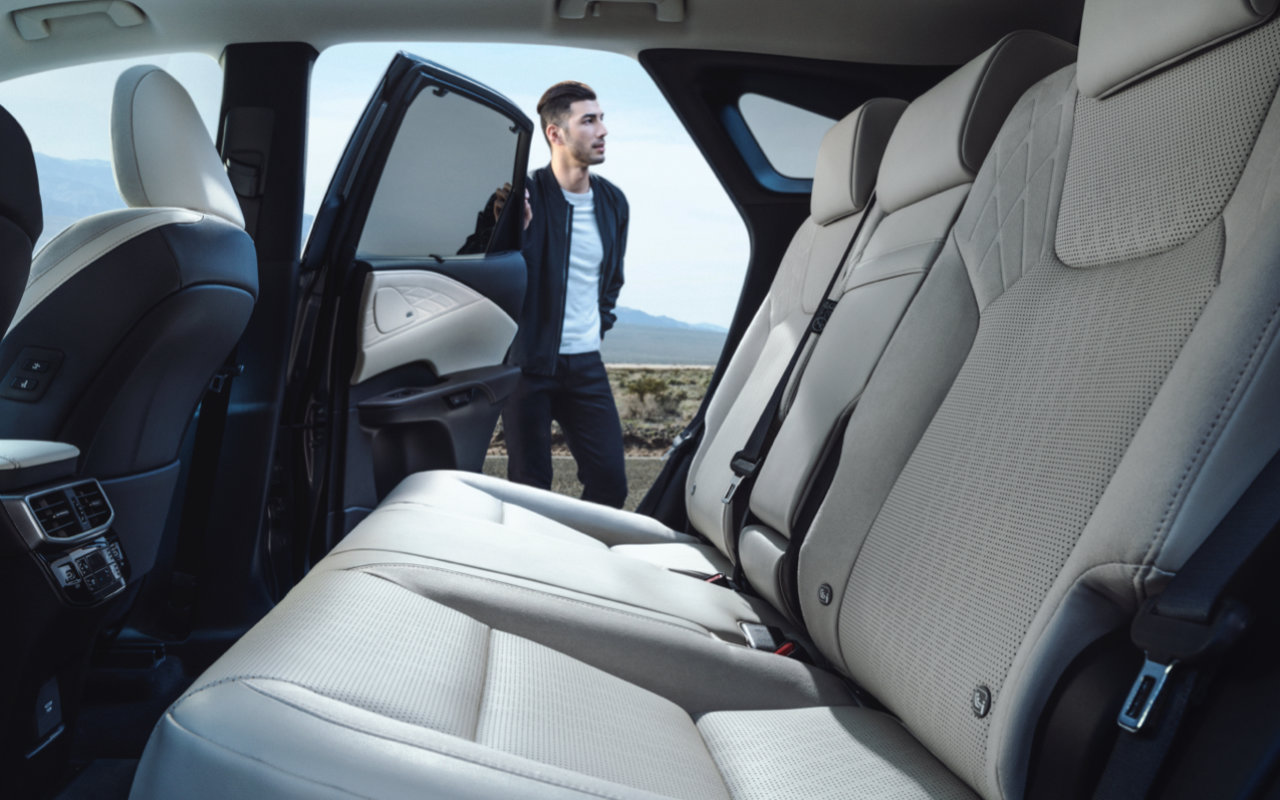 Lexus RX 2023 : prix et fiche technique
